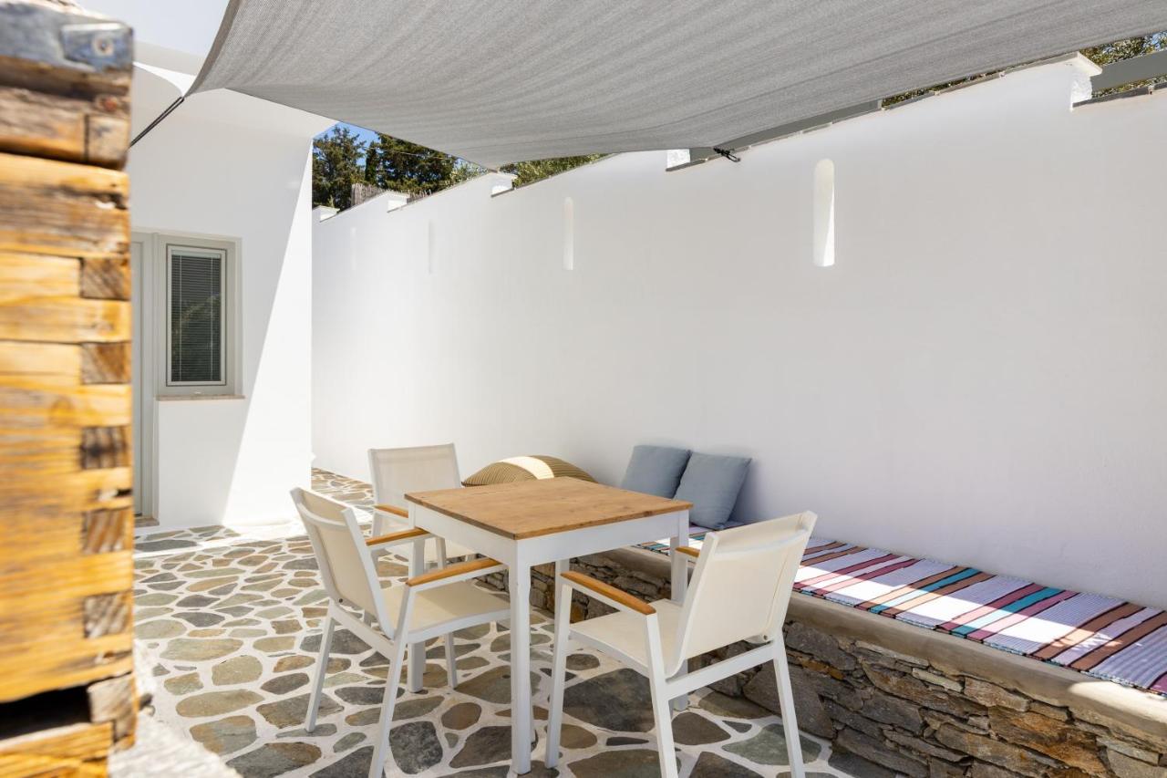 Roses Beach Parikia  Exterior photo