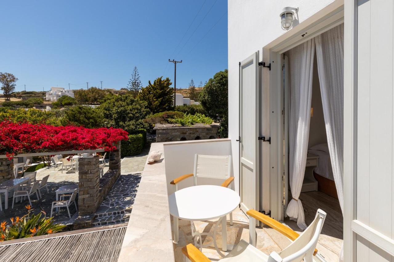 Roses Beach Parikia  Exterior photo